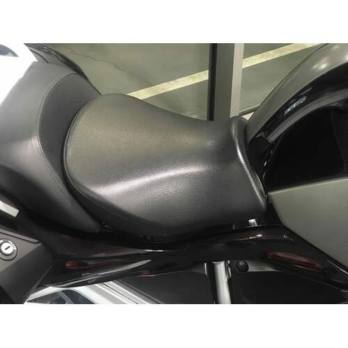 Cool Covers BMW R1200 LC RT ('14-'24) Rider Seat Cover