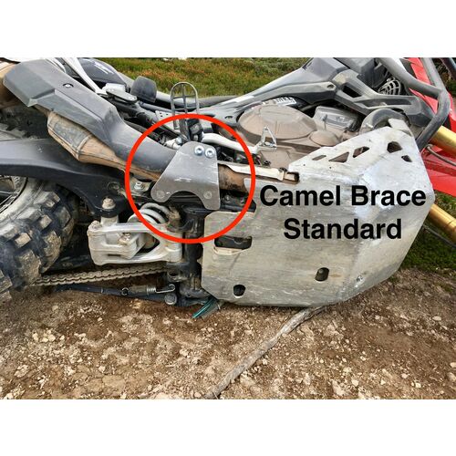 Camel ADV Products Honda Africa Twin CRF1000L Camel Brace Peg Support [Size: Standard]